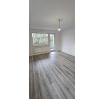 Sehr schöne sanierte 2 Zimmer Wohnung mit Balkon in Gelsenkirchen zu vermieten