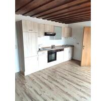 65 m², 2 Zimmer, frisch renoviert, hell und ruhig zu vermieten - Röhrnbach