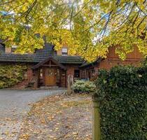 Einfamilienhaus mit Garage und großen Grundstück - Tarmstedt