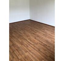 4 Raumwohnung mit zwei Bädern Zentrum-Döbeln 04720