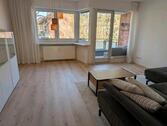 Foto - von privat: sanierte 2,5 Zimmer Wohnung mit Balkon und Stellplatz