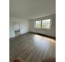 4 Zimmer Wohnung - 1.000,00&nbsp;EUR Kaltmiete, ca.&nbsp; 100,00&nbsp;m&sup2; in Solingen (PLZ: 42651)