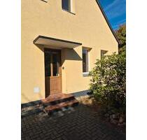 Doppelhaushälfte - 1.100,00 EUR Kaltmiete, in Embsen (PLZ: 21409)