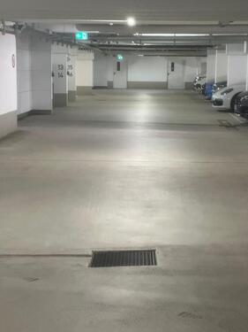 Foto - Sichere Tiefgaragen-Stellplätze in moderner Wohnanlage 