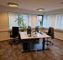 SCHÖNE GEWERBEFLÄCHE IM ERDGESCHOSS IN SCHORTENS