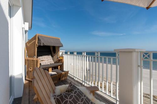 Foto - Penthauswohnung mit Meerblick - 890,00&nbsp;EUR Kaltmiete,