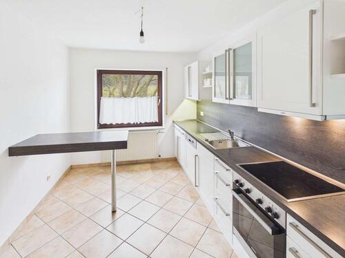 Foto - Gemütliche Souterrainwohnung mit Terrasse und Gartenmitbenutzung in ruhiger Lage