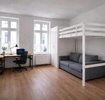 Stylische, vollmöblierte Wohnung mit Balkon in Leipzig