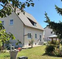 Günstiges, gepflegtes Einfamilienhaus in Landshut (Erbpacht) - Altdorf