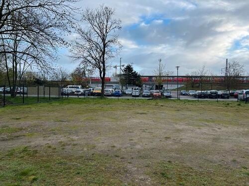 Foto - Stellplatz, Parkplatz, Wohnwagenstellplatz