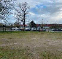 Stellplatz, Parkplatz, Wohnwagenstellplatz - Nauen