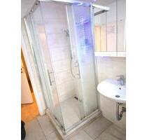 2 WG Zimmer für Frauen in Zuffenhausen. - Stuttgart Luginsland