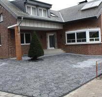 Topsaniertes, freistehendes Einfamilienhaus in Jülich-Heckfeld