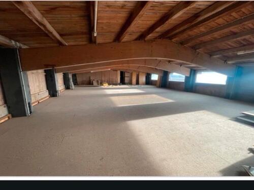 Foto - Lagerraum langfristig 30qm DG Treppe & Aufzug