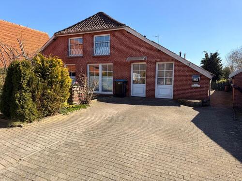 Foto - Zweifamilienhaus - 355.000,00&nbsp;EUR Kaufpreis, ca.&nbsp; 200,00&nbsp;m&sup2;