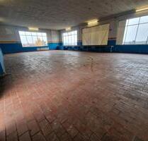 168 qm Lagerhalle In Münchberg zu Vermieten