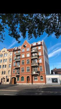 Foto - Wunderschöne 3-Zimmer Altbau Wohnung mit EBK und zwei Balkonen