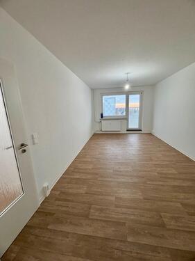 Foto - Helle u. komplett sanierte 3-Raum WG mit Lift und Balkon