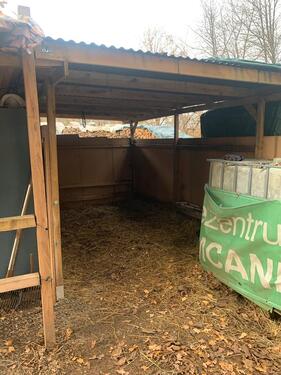 Foto - Offenstall Unterstand, Garten Grundstück Pferdestall o.ä.