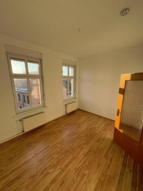 Foto - geräumige 3 Zimmer Wohnung - 500,00&nbsp;EUR Kaltmiete, ca.&nbsp; 74,68&nbsp;m&sup2;