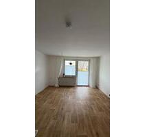 3 Raum Wohnung in Eisenberg mit Balkon - Jena