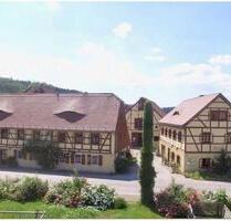 Gehobener Dreiseitfachwerkhof, Wohnhaus, Gästehaus und Scheune - Leisnig