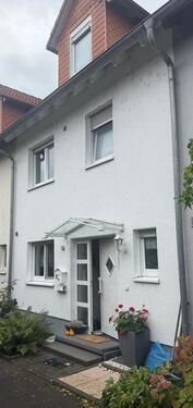 Foto - Großes Reihenmittelbaus in Nieder Wöllstadt ohne Makler
