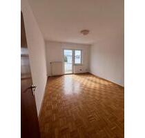 Helle 2 Zimmer DG Wohnung Zweibrücken Stadtmitte