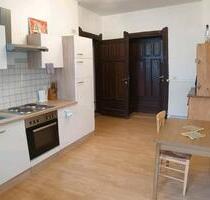 Zweiraumwohnung mit Einbauküche und Balkon - Halle (Saale) Büschdorf