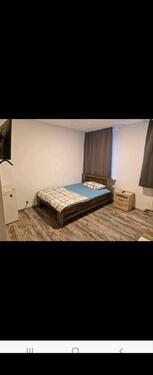 Foto - 1 Zimmer Möbliert mit Dusche WC WLAN 1 Stock