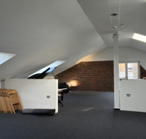 Helle Gewerbefläche Büro Studio im Zentrum von Groß-Umstadt