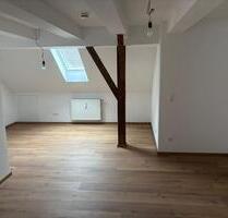 3,5-Zimmer-DG-Wohnung in zentraler Lage von Triftern zu vermieten - Kößlarn