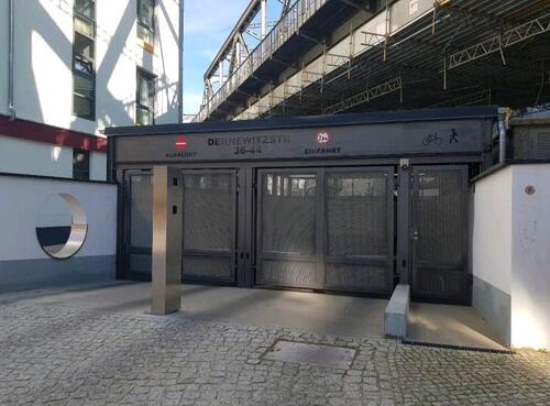 Foto - Sofort verfügbar - Stellplatz für Motorrad in zentraler Lage