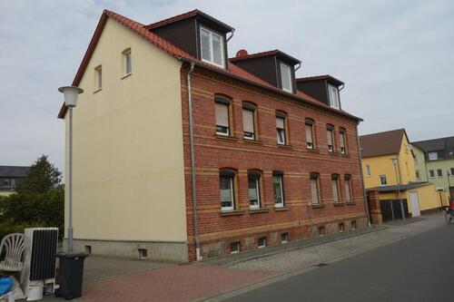 Foto - Wohnung in 5-Fam. Haus, renoviert, Laminat, gutes Mieterklientel