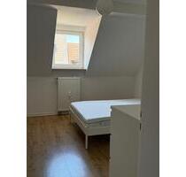 Dachgeschoss Wohnung in höhe Bethesda Krankenhaus DU-Hochfeld - Duisburg Duisburg-Mitte