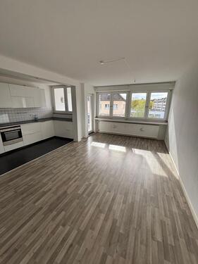 Foto - 2,5-3 Zimmer Wohnung in Derendorf mit Einbauküche und Balkon