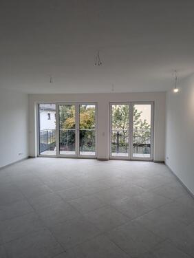 Foto - Helle 4-Zimmer Neubauwohnung - 3.200,00 EUR Kaltmiete,