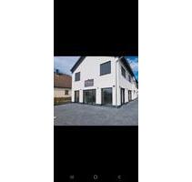 Laden Büro Gewerbefläche - 1.100,00 EUR Kaltmiete, in Kleinwallstadt (PLZ: 63839)