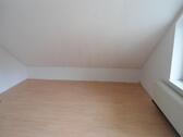 Foto - 2 Zimmer Dachgeschoß Wohnung mit Balkon