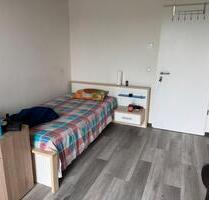 Kurzzeitmiete- Voll Möblierte Zimmer für Marz - Mönchengladbach Nord