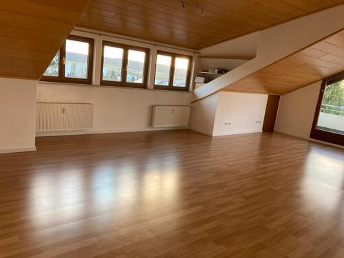 Foto - 3.5 Zimmer Dachgeschoßwohnung zur Miete in Waldenbuch
