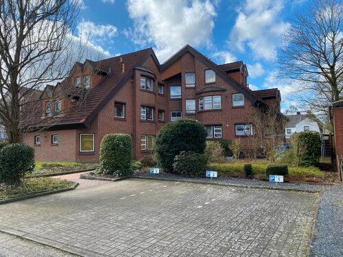 Foto - Schöne 3-Zimmer-Wohnung im 1. OG – ca. 90 m² – ruhige Lage, ideal für Senioren