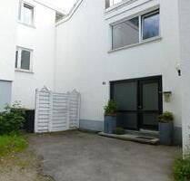 2-Raum WHG im UG in Kreuztal, MFH, 51 m²