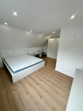 Foto - 2 Zimmer Dachgeschoßwohnung in Lappersdorf