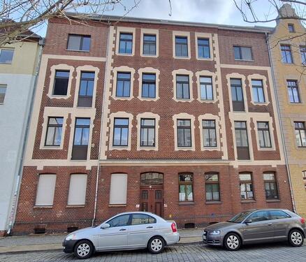 Foto - Zentrale 3-Zimmer Altbauwohnung