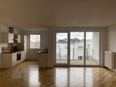 Foto - 3-Zimmer-Wohnung mit offener Küche und Balkon