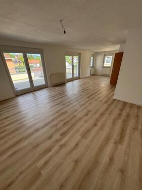 Foto - große 3,5 Zimmer-Wohnung mit großer Terrasse in Zentrum von Königsbronn ab sofort zu vermieten.