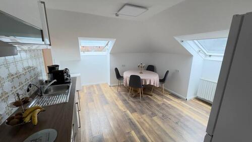 Foto - Helle 3-Zimmer-Wohnung ca. 100 m² – naturnahe Lage, zentrumsnah