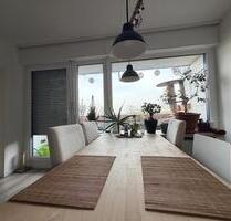 Moderne und helle 2 Zimmer Mietwohnung mit Balkon in Augsburg