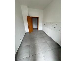 2 Raum Wohnung in Chemnitz - 115.000,00&nbsp;EUR Kaufpreis, ca.&nbsp; 61,00&nbsp;m&sup2; in Chemnitz (PLZ: 09126) Bernsdorf